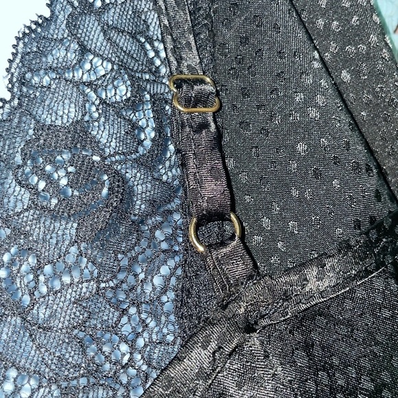 BCBGMAXAZRIA Black Soft Jacquard Lace Satin Camisole - Picture 7 of 7